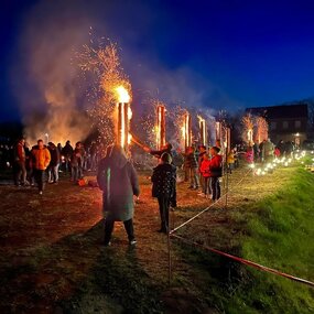 Osterfeuer Feuerwehr Jeggen