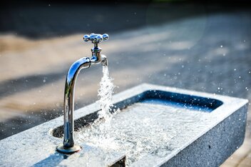 Wasserhahn