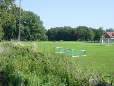 Sportplatz Nemden3