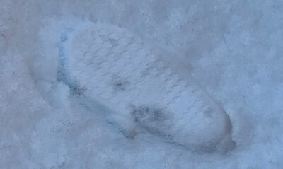 Fußspur im Schnee - Gemeinde Bissendorf Kollorz Fußspur im Schnee