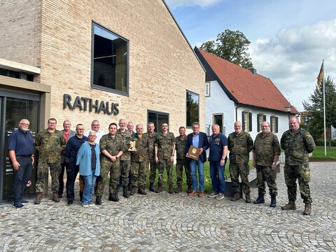 Besuch des Kreisverbindungskommandos - Torben Preuss Besuch des Kreisverbindungskommandos