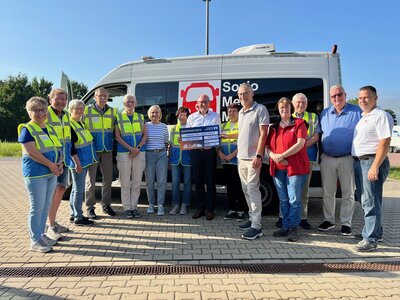 Spendenübergabe: Volksbank an Bissendorfer Tafel