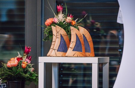 Keramik-Flossen Tag des Bisses