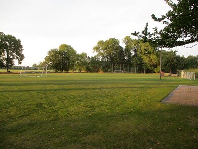 Sportplatz Nemden